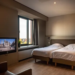 Hotel Castelnou, Ghent